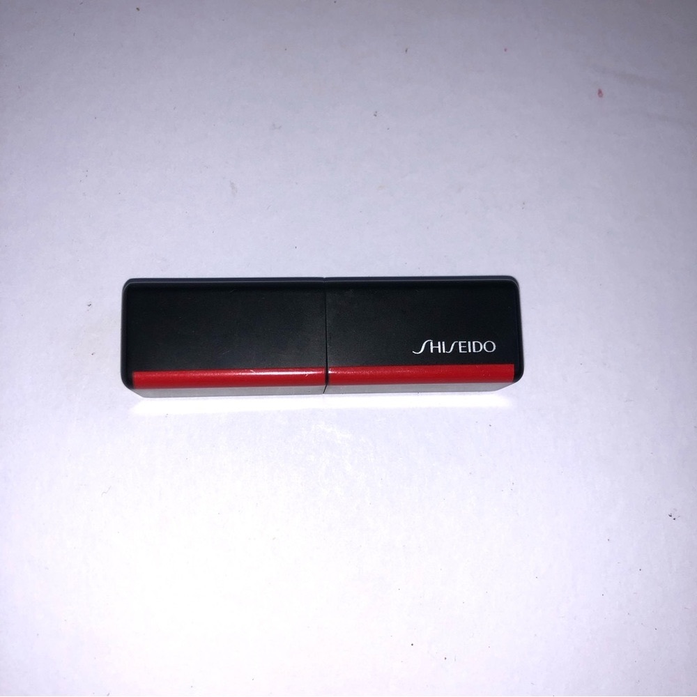 Shiseido modern matte lipstick: 502 whisper